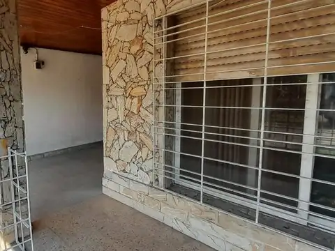 Casa en Venta en Quilmes Oeste, USD 72.000