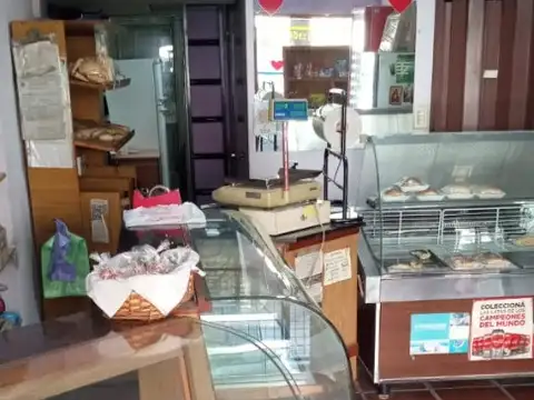 IMPORTANTE LOCAL COMERCIAL DE 45m2 A LA VENTA EN VILLA URQUIZA