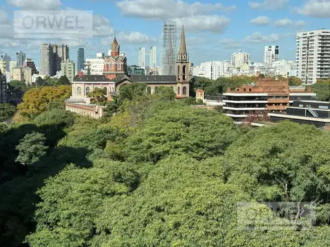 Oficina 2 ambientes con 4 baños