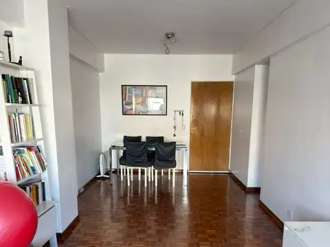 Departamento en Alquiler en Almagro, $ 890.000