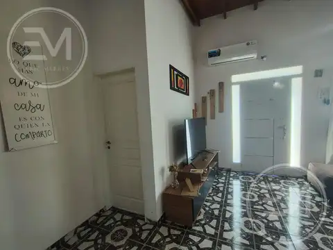 Casa en Venta en Carlos Spegazzini, USD 135.000