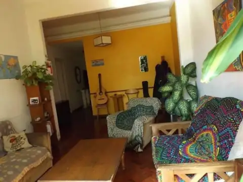 Av Raúl Scalabrini Ortiz 500, Piso 1