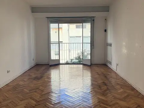 Marcelo Torcuato De Alvear 2400