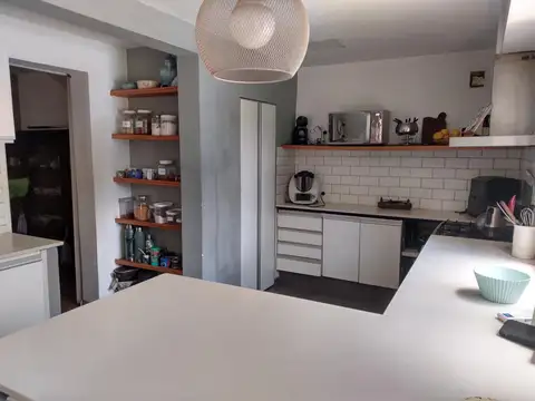 Casa en Alquiler Temporal en Bella Vista, USD 2.500