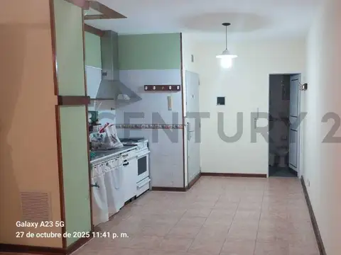 Departamento en Alquiler en Recoleta, $ 550.000