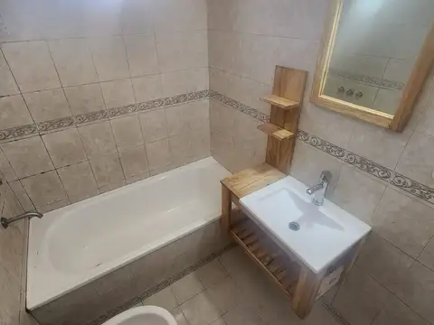 Depto Tipo Casa en Venta 26 años