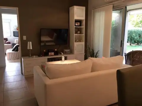 Depto Tipo Casa en Venta en El Nacional Club De Campo, USD 118.000