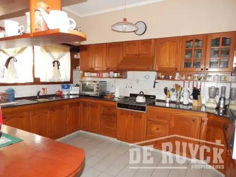 Casa para 2 Familias en Venta en Quilmes Oeste