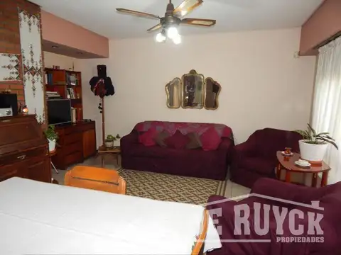 Casa en Venta en Quilmes Oeste, USD 190.000