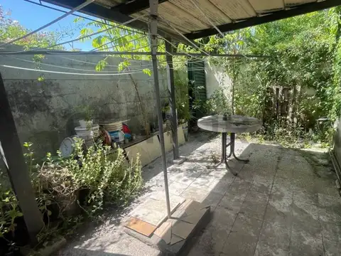 Casa en Venta a remodelar en La Loma 2 dormitorios