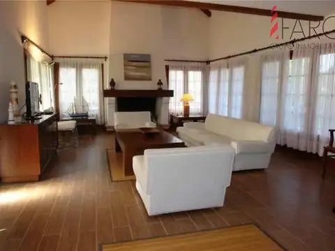 Casa en Alquiler en Punta del Este, USD 8.900