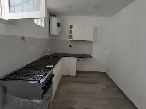 Venta Departamento 2 ambientes y medio, Montserrat