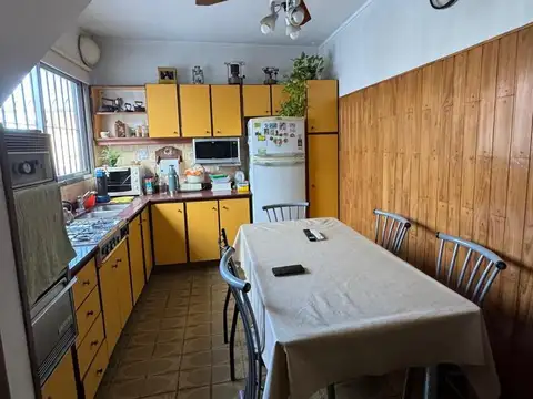Depto Tipo Casa en Venta en Remedios De Escalada, USD 130.500