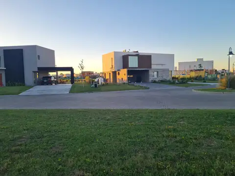 Terreno en Venta en Pueblos Del Plata - Villalobos, USD 85.000