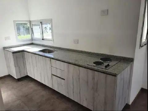 DUPLEX DE 4 AMBIENTES A ESTRENAR EN VENTA - ITUZAINGO NORTE
