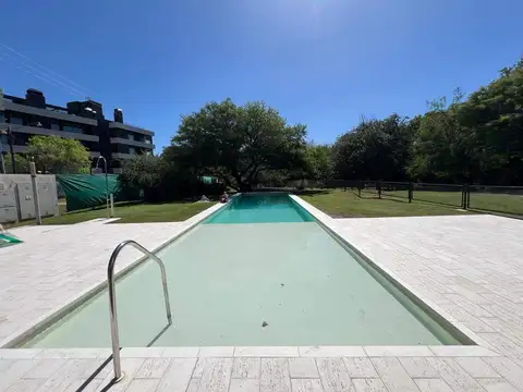 EXCLUSIVO DEPARTAMENTO UN DORMITORIO CON COCHERA EN VENTA