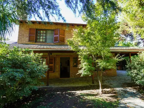 Quinta en Venta en Barrio Parque Leloir, USD 350.000