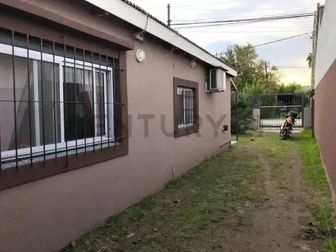 Casa de 2 Dormitorios en Barrio el Carmen-Berisso