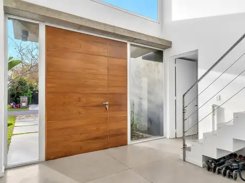 El Encuentro: Moderna y canchera