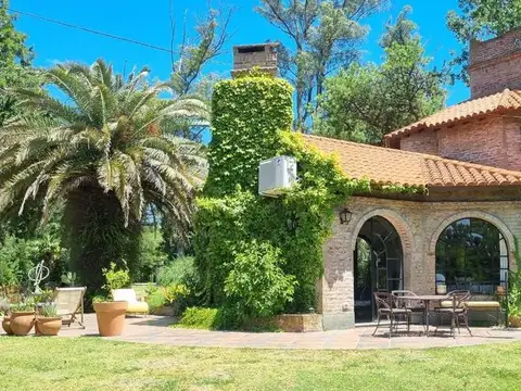 Casa en Venta de 4 dormitorios
