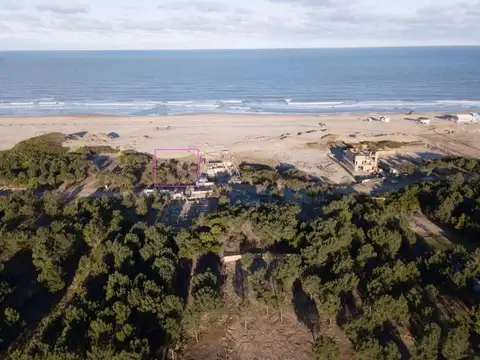 Terreno en  Costa esmeralda maritimo 2