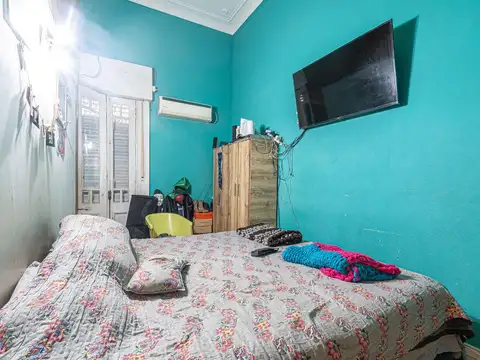 Depto Tipo Casa en Venta 80 años