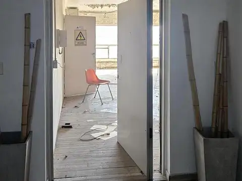 Oficina en Venta 30 años