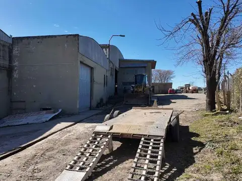 VENTA LOTE 4500 MTS + GALPON 2000 MTS CIRCUNV SUR