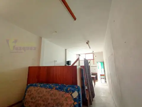 Local mas cuatro departamentos en Mar de Ajó