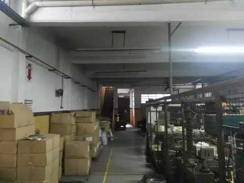 Nave Industrial - V.Lynch - ALQUILADO