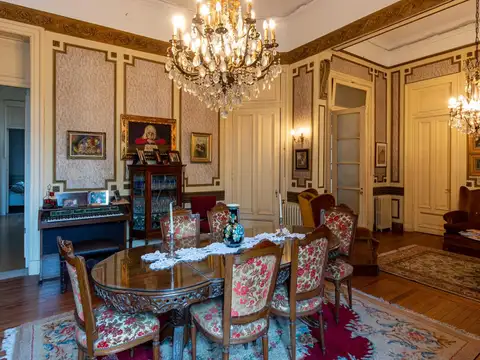 Casa 5 ambientes con 3 baños