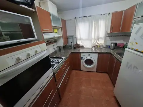 Departamento en primer piso por escaleras ubicado en Martin Rodríguez 1600, Barrio Odisa
