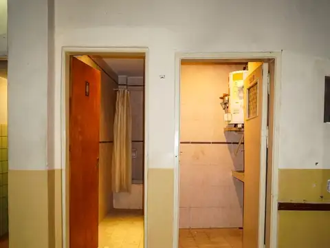 Edificio Hotel Histórico Frente al Café Tortoni