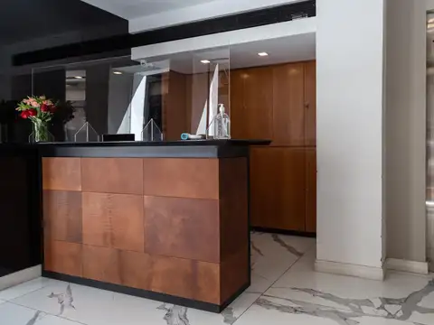 Hipólito Yrigoyen 1200