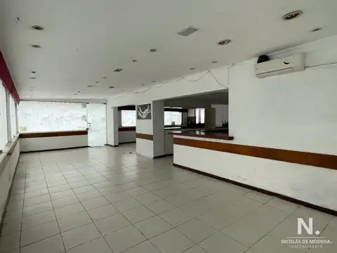 Local en Alquiler Temporal en Península, USD 31.000