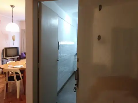 Alberti  130 , Piso 1