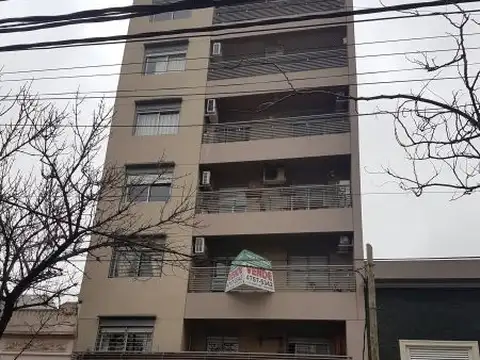 Pio Diaz 600, Piso 3