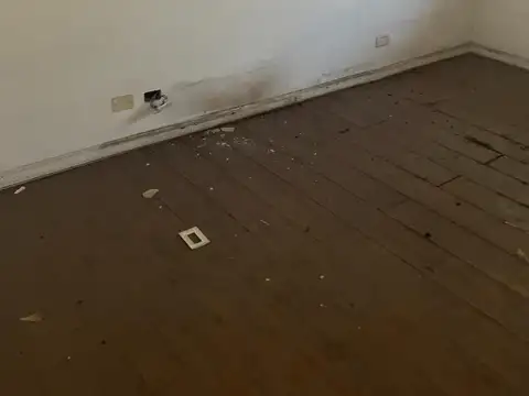 Depto Tipo Casa en Venta 60 años