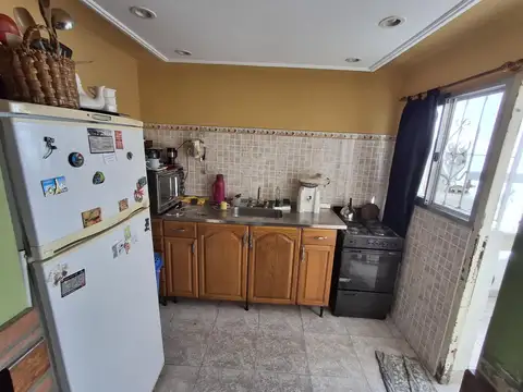 Almirante Brown al 3800