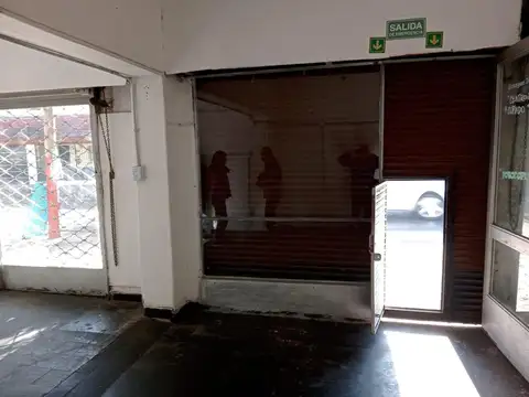 Local en Venta en Jose Leon Suarez, USD 45.000