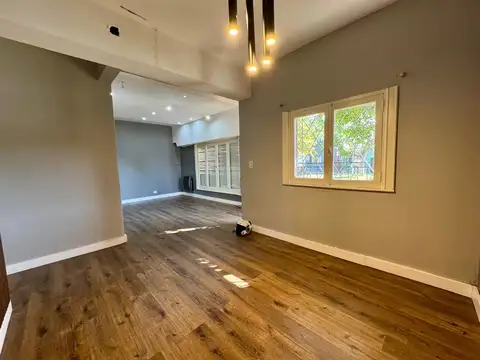 Joaquin V Gonzalez  al 2200