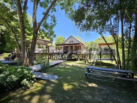 Casa 3 ambientes con 2 baños