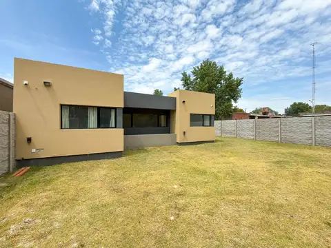 Avenue Pedersen 2400