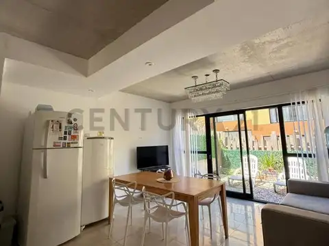 Departamento 3 ambientes con 4 baños