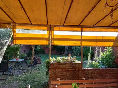 Casa 6 ambientes con 3 baños