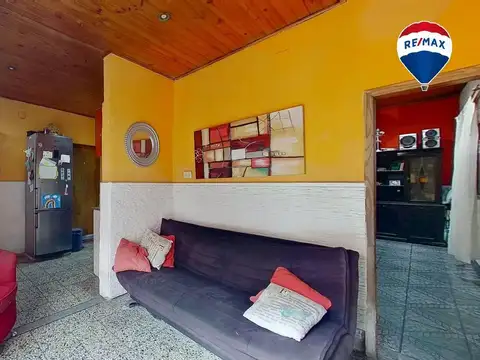 Casa en Venta con 1 cochera