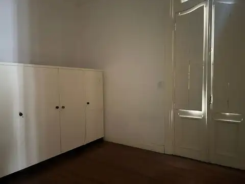 Depto Tipo Casa en Venta 56 años