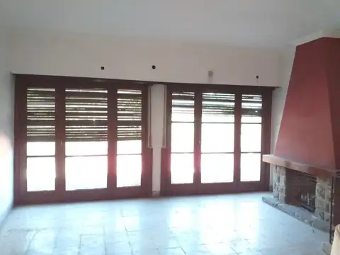 Departamento en Alquiler en Ramos Mejia Norte, $ 975.000