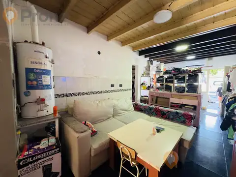 Casa en  Alvear al 4000
