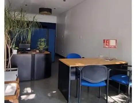 Local en Venta 25 años